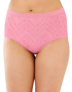 Bali Comfort Revolution Microfiber Brief 3 Pack DFAK88